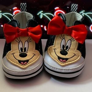 Disney’s Minnie Mouse Baby Shoes